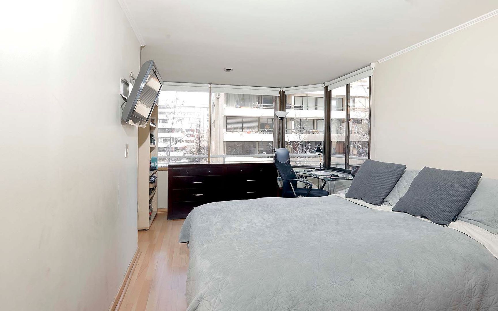 Luis Thayer Ojeda, Santiago foto-10