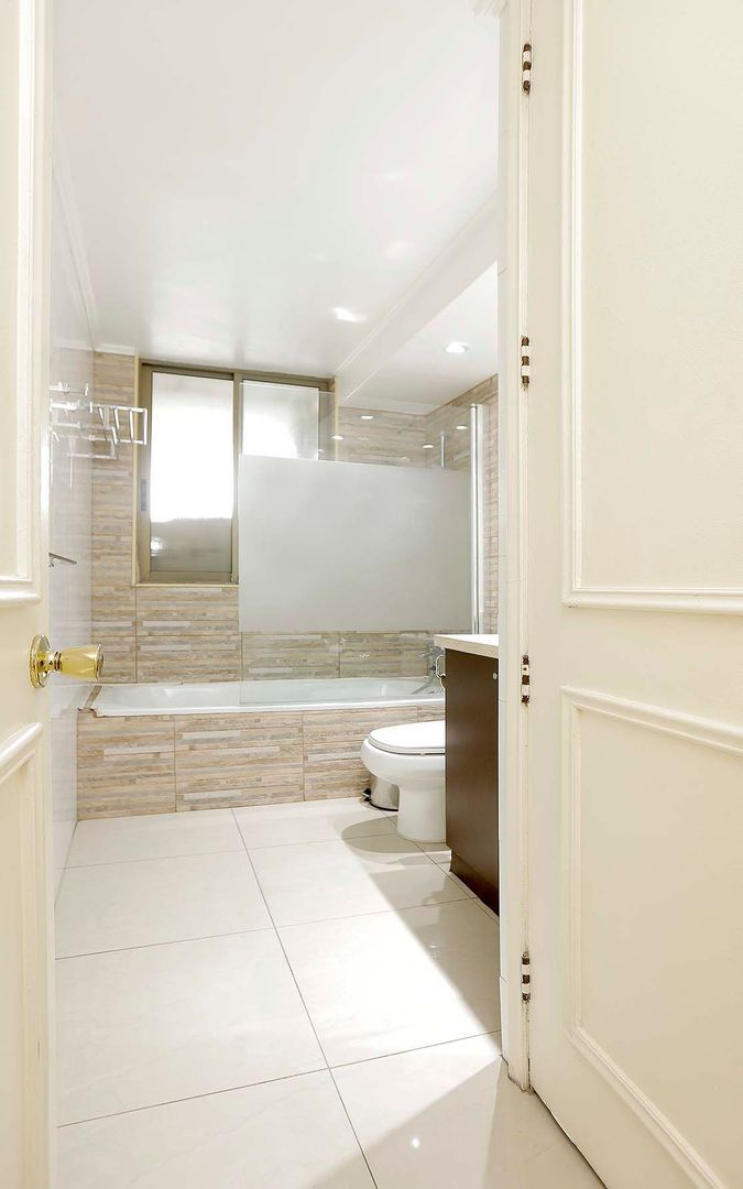 Luis Thayer Ojeda, Santiago foto-12