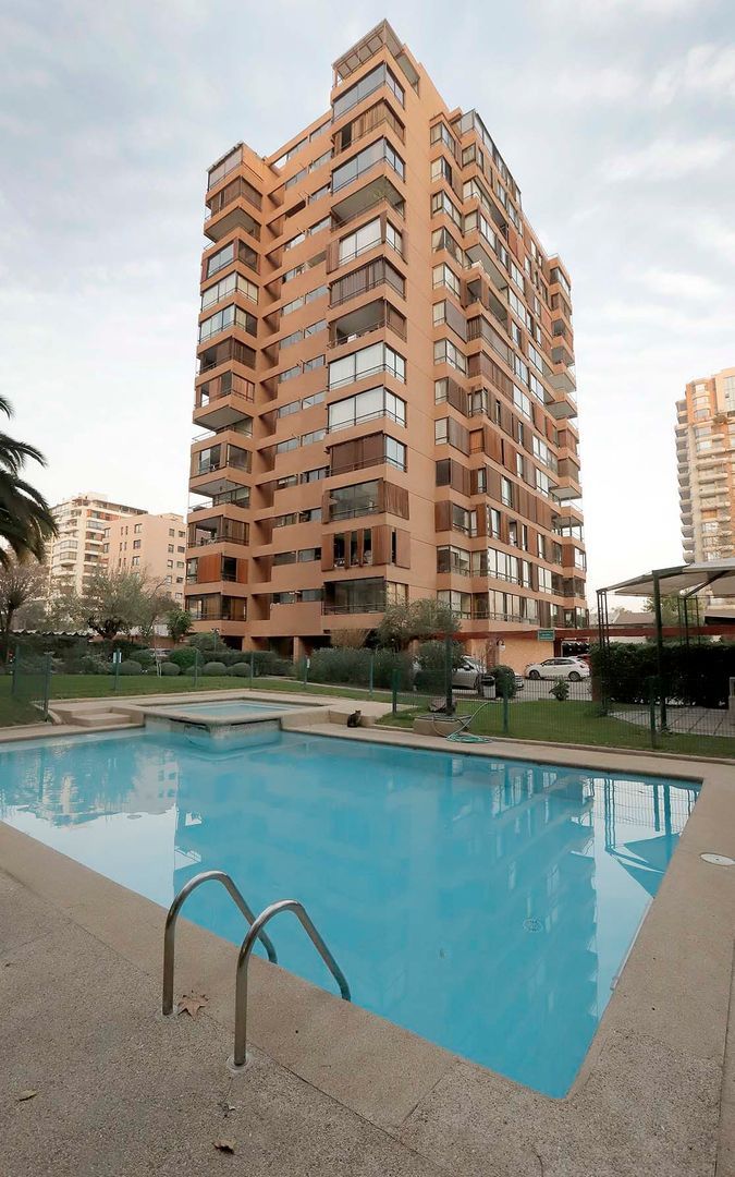 Av. Cristóbal Colón, Santiago foto-16