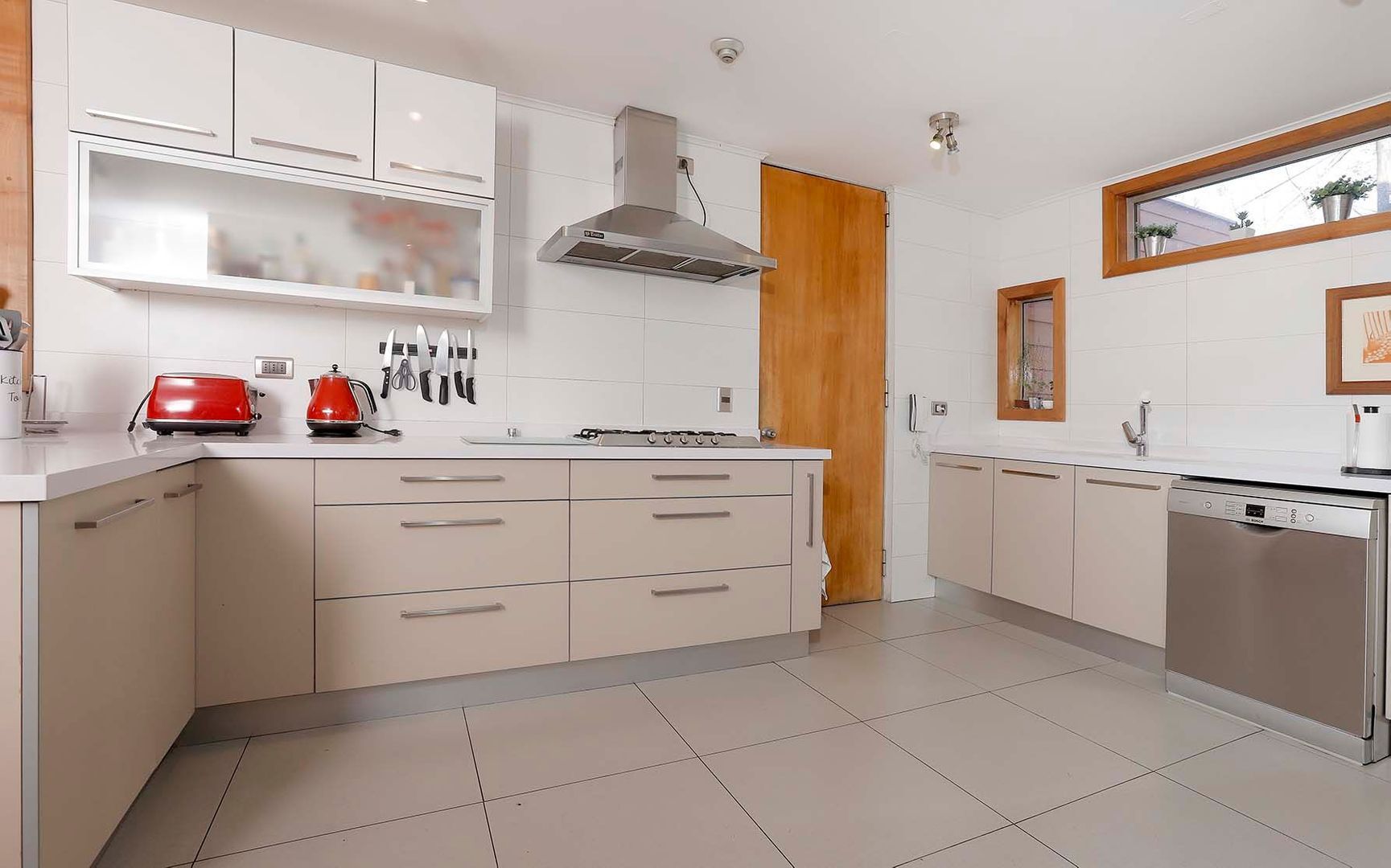 Hermanos Lobos, Santiago foto-9