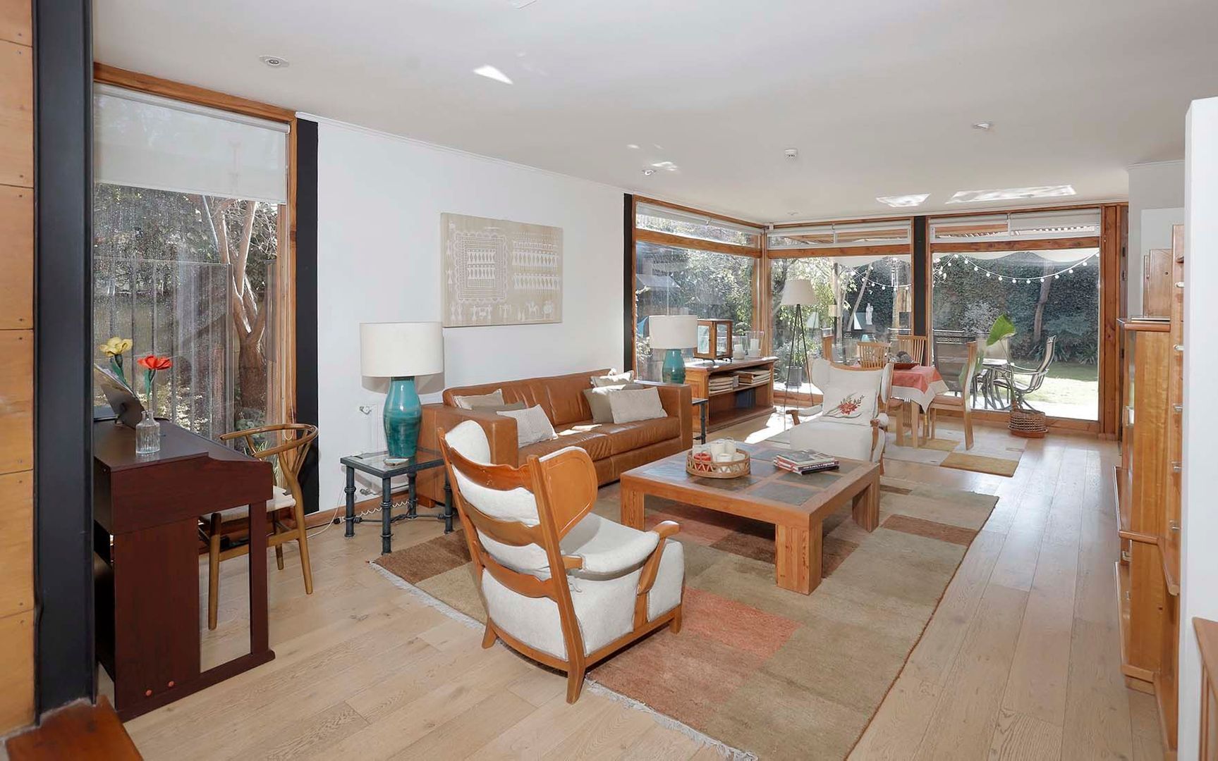 Hermanos Lobos, Santiago foto-5