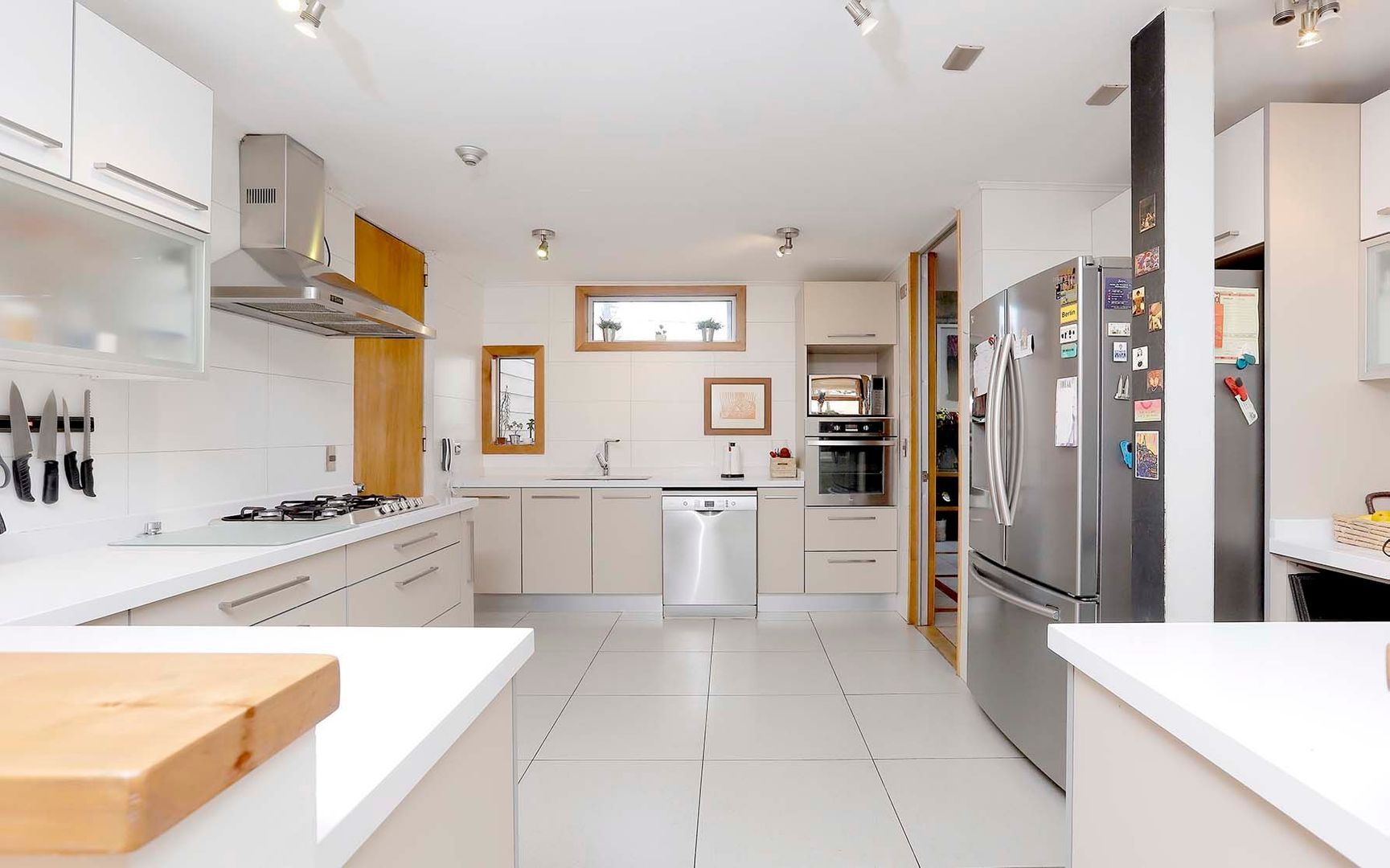 Hermanos Lobos, Santiago foto-10