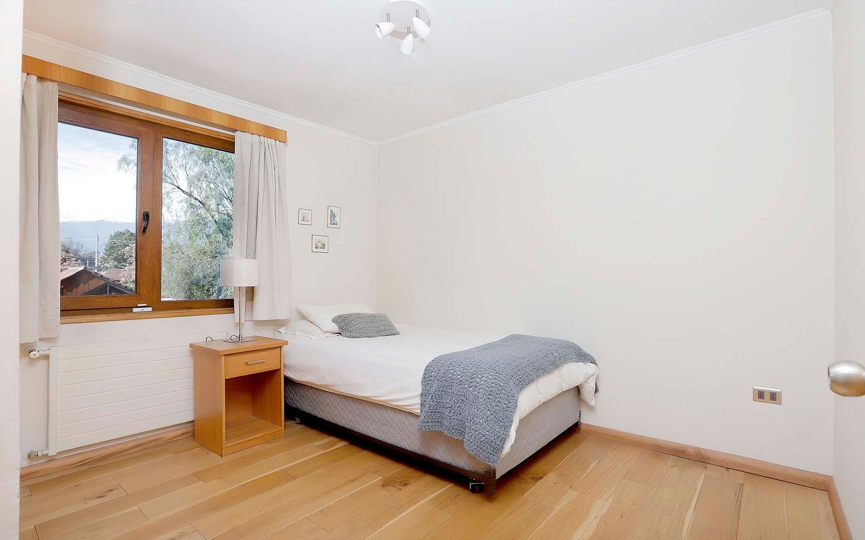 Hermanos Lobos, Santiago foto-27