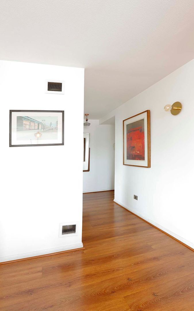 Silvina Hurtado, Providencia foto-4