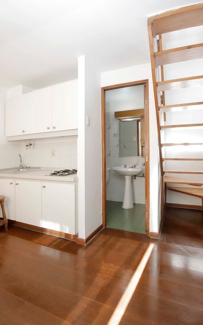 Hernando de Aguirre, Providencia foto-8