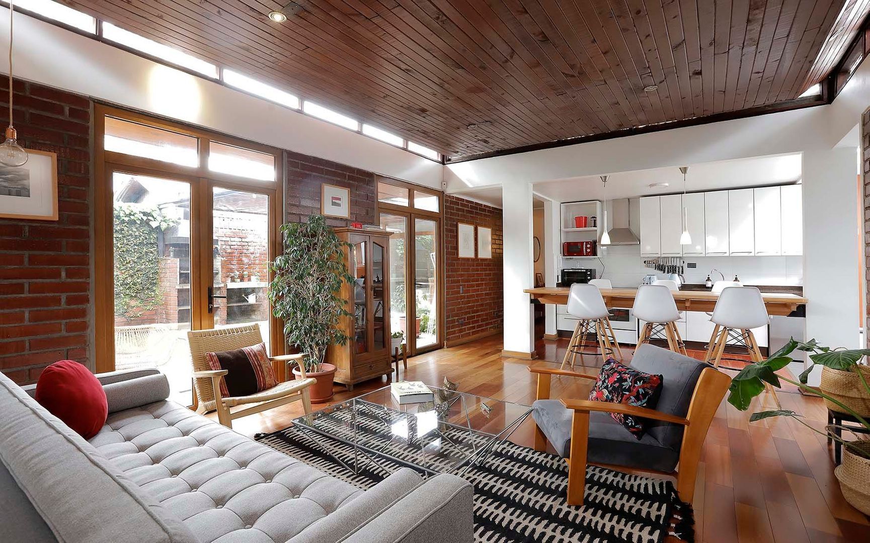 Simón González, Santiago foto-0