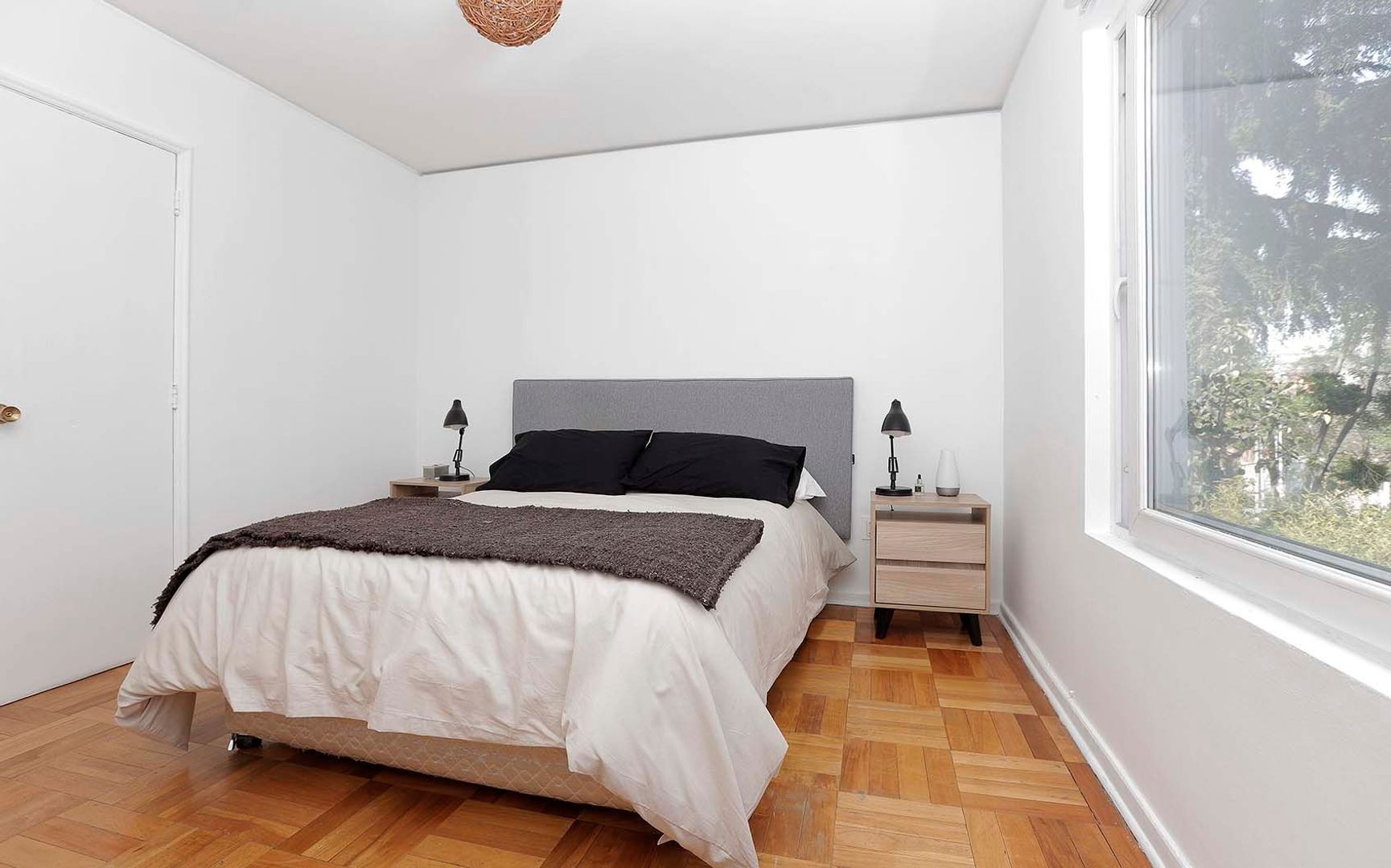 Aurelio González, Santiago foto-12