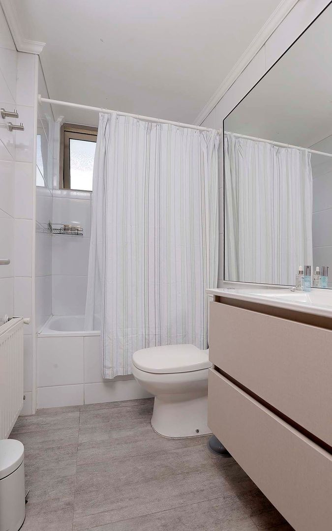 Luis Thayer Ojeda, Santiago foto-14