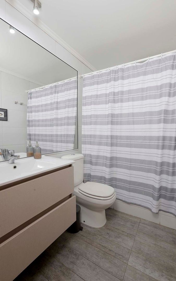 Luis Thayer Ojeda, Santiago foto-15