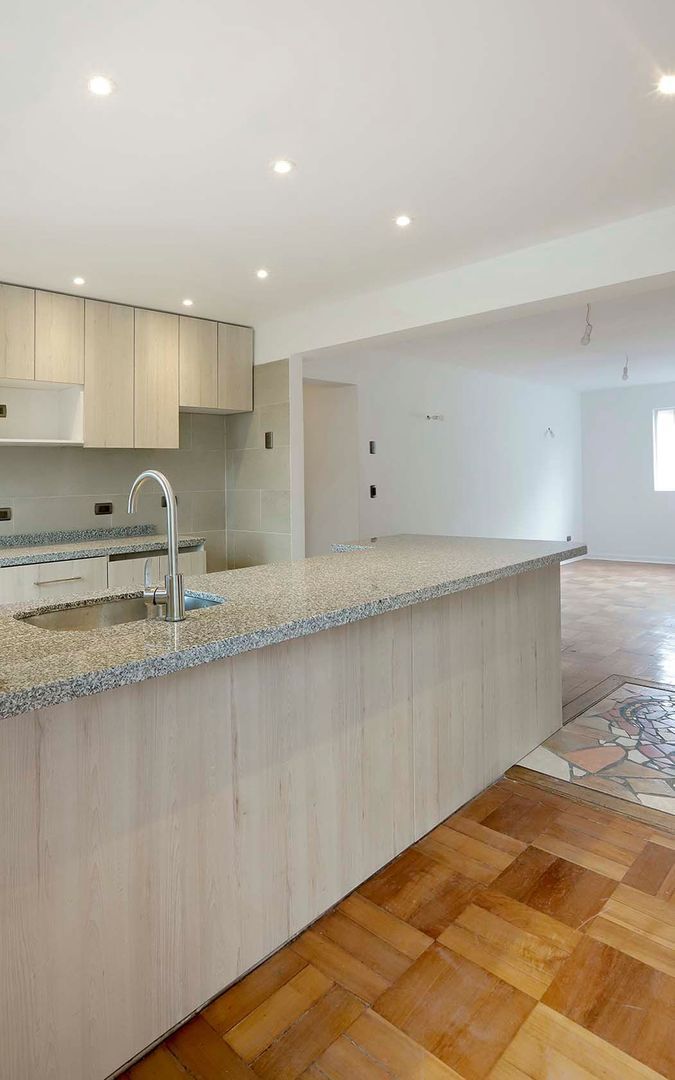 María Luisa Santander, Santiago foto-5