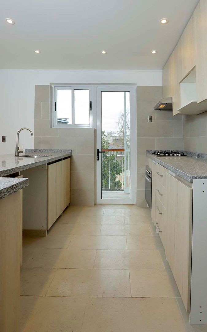 María Luisa Santander, Santiago foto-4