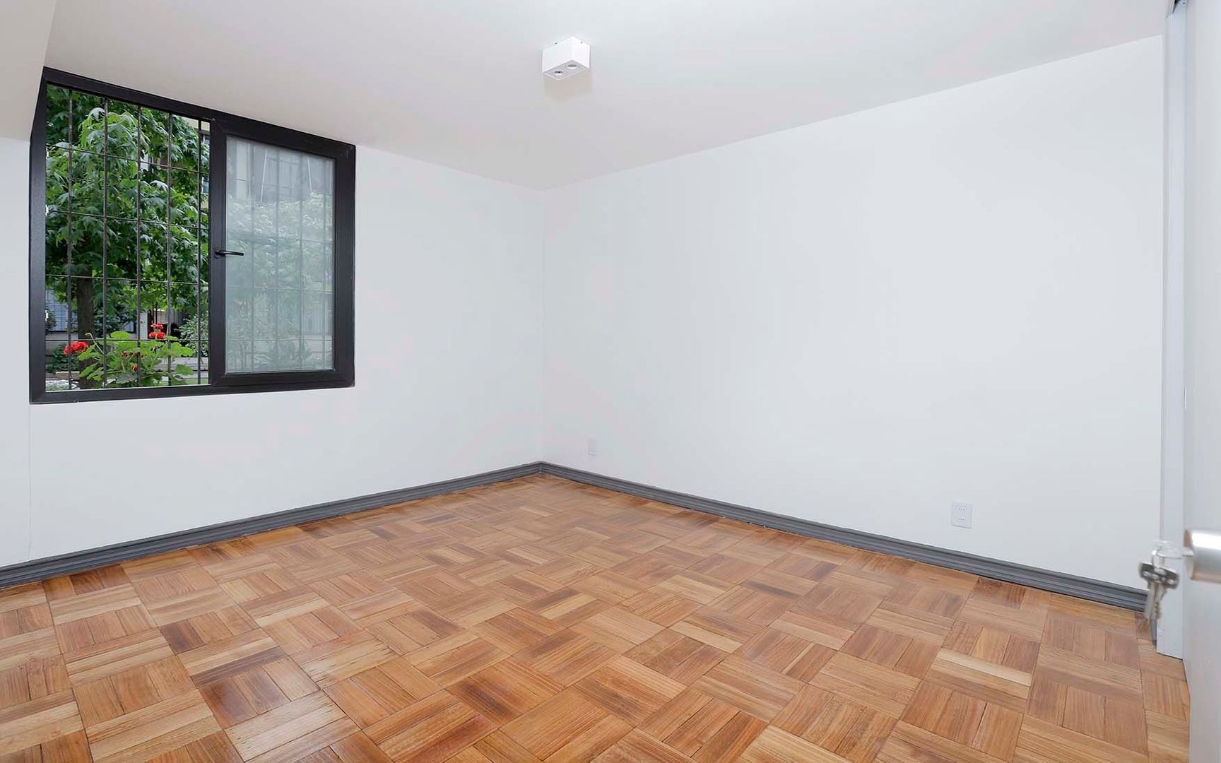 Galvarino Gallardo, Santiago foto-11