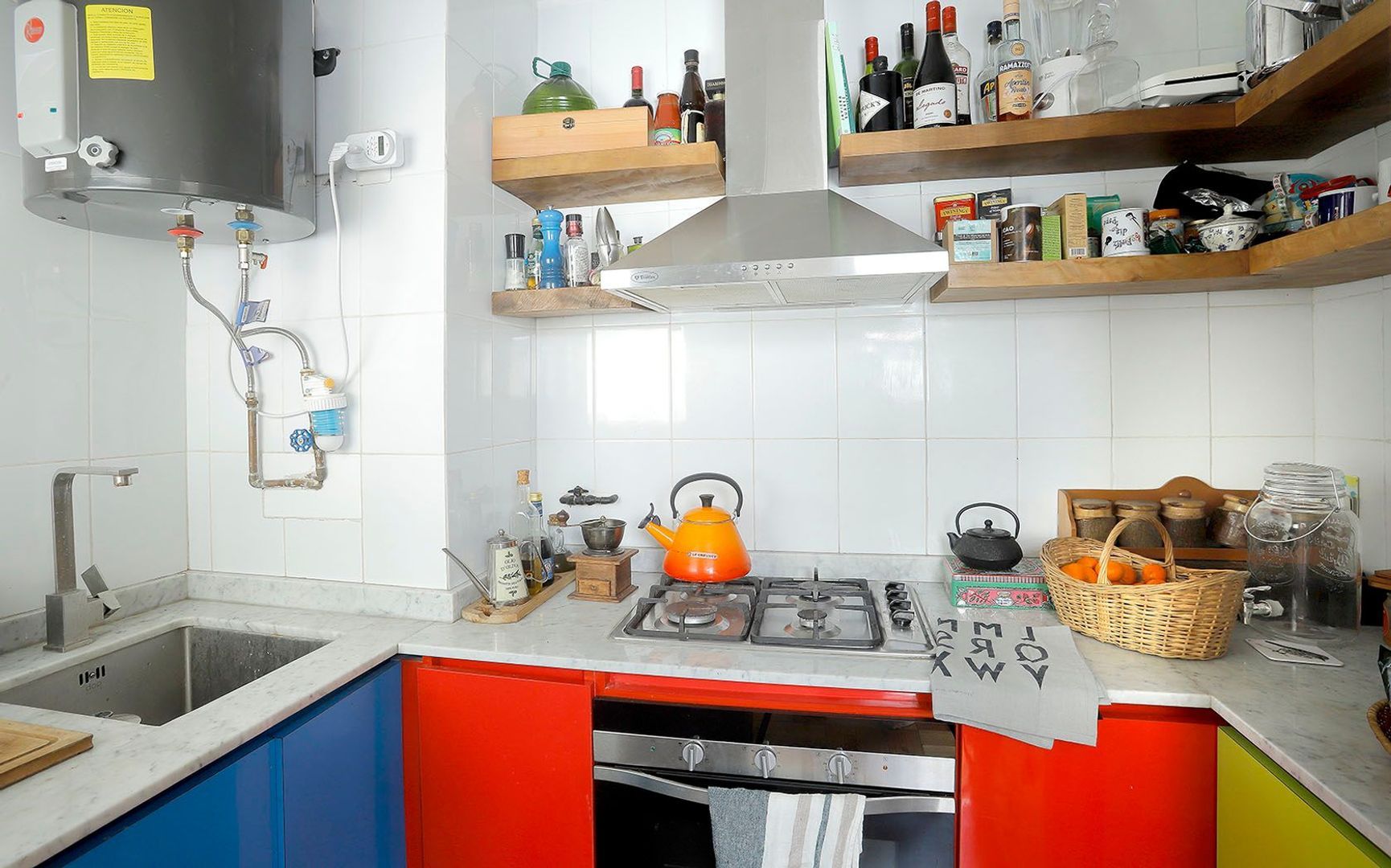 Aurelio González, Santiago foto-2