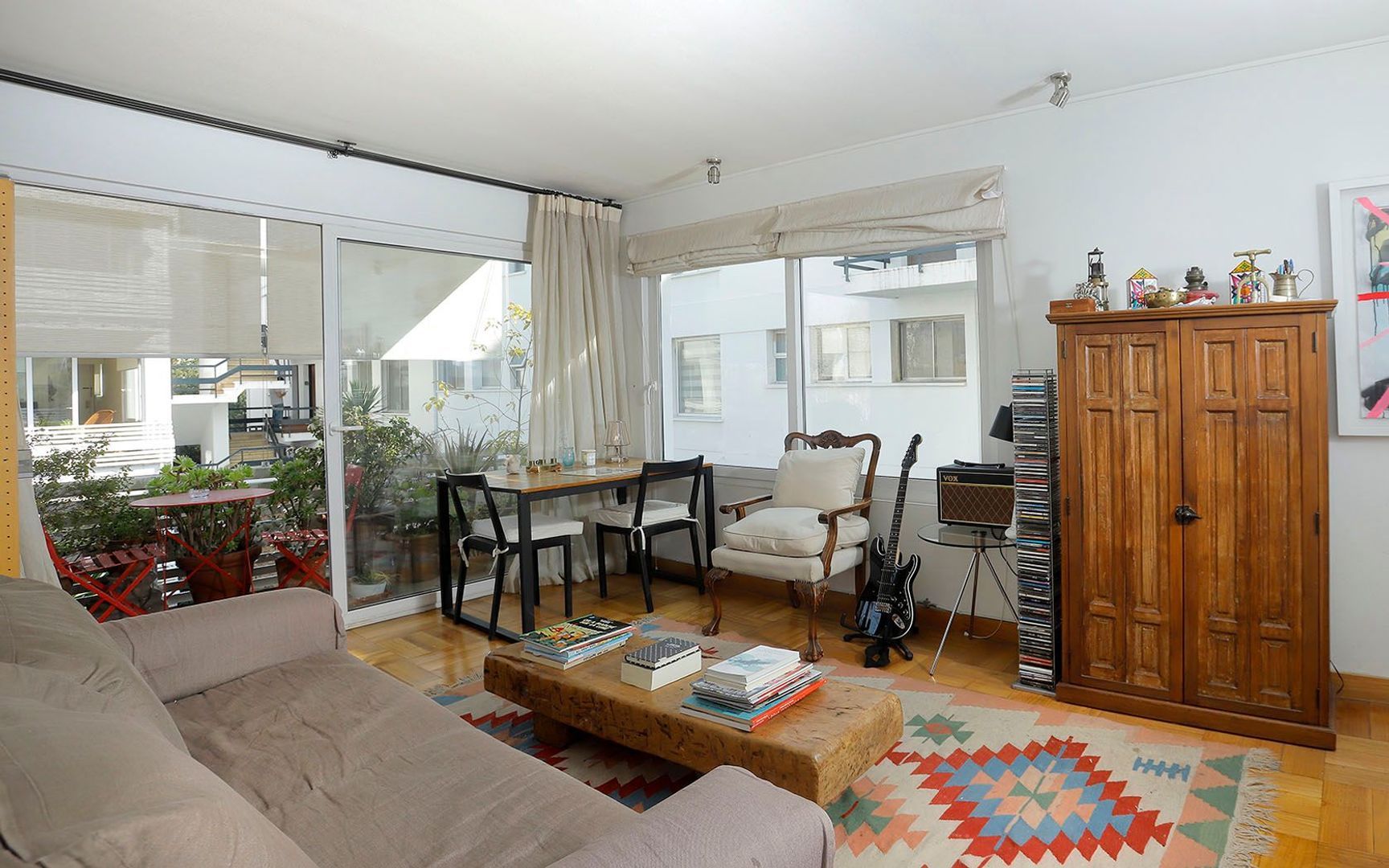 Aurelio González, Santiago foto-1