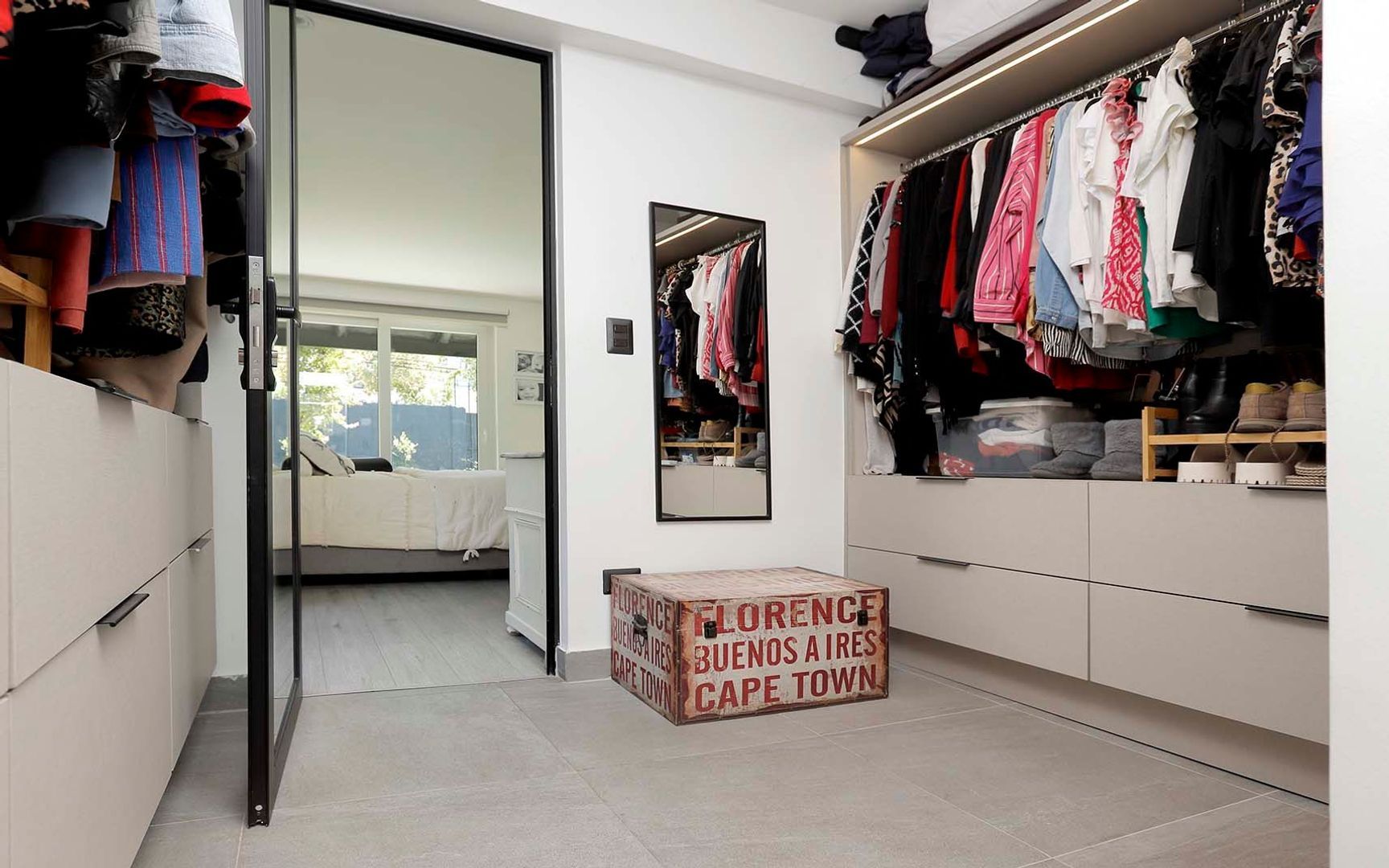 Reina Victoria, Santiago foto-23