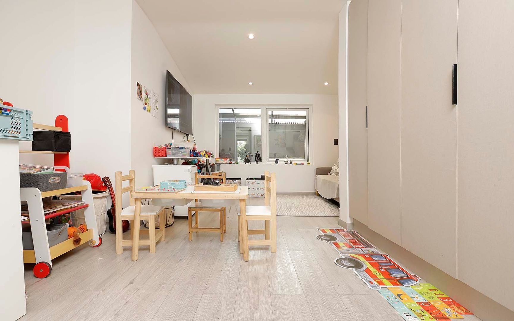 Reina Victoria, Santiago foto-29