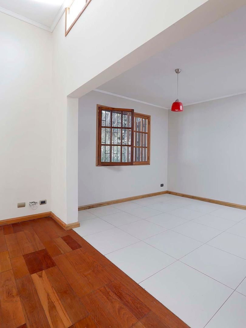 Rey Cristian, Santiago foto-4