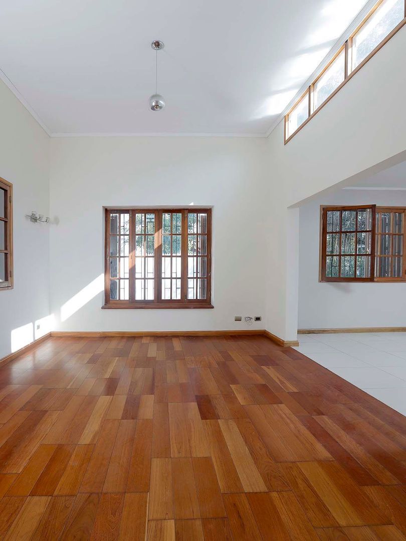 Rey Cristian, Santiago foto-3