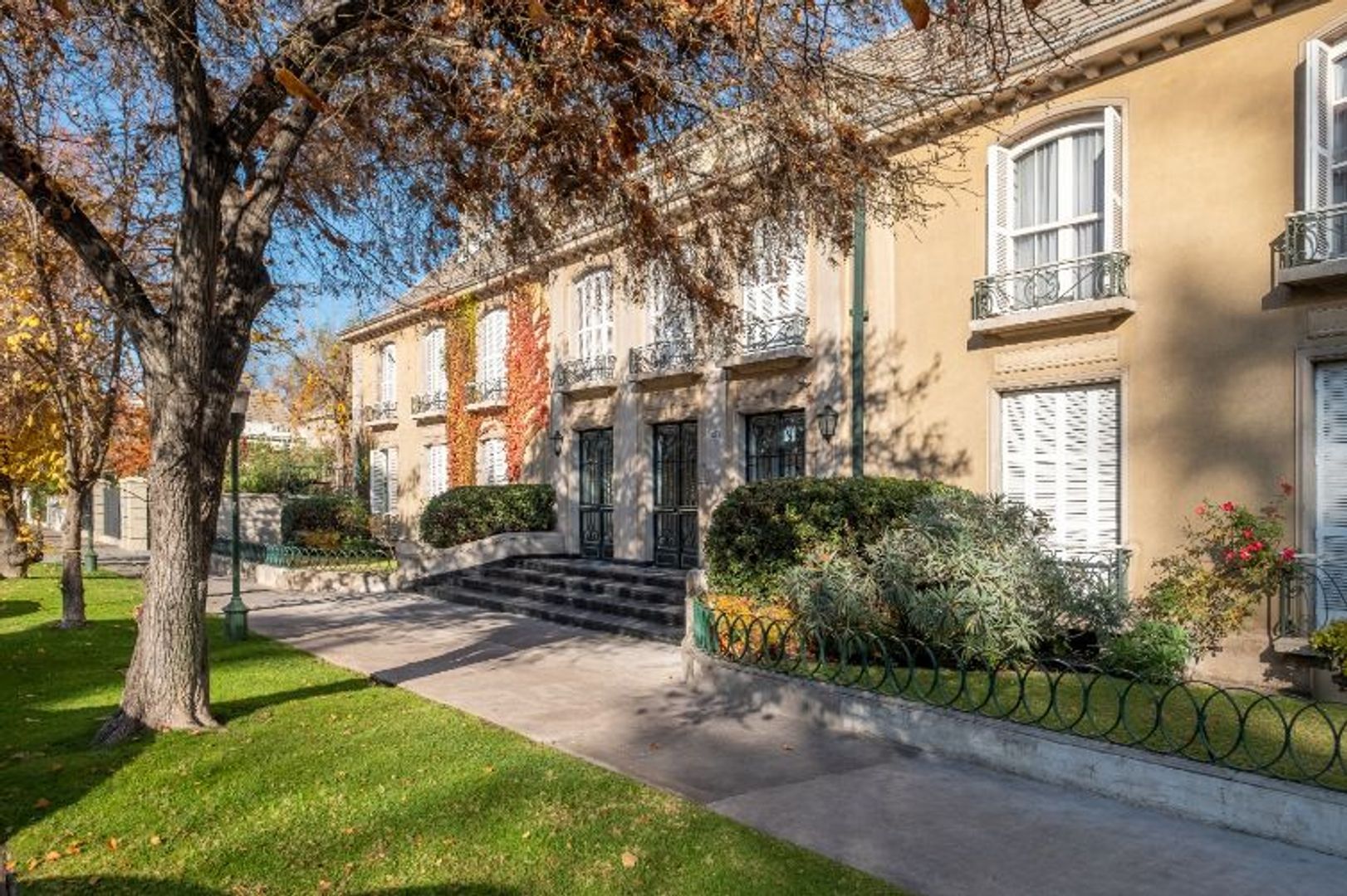 Gertrudis Echenique, Santiago foto-4