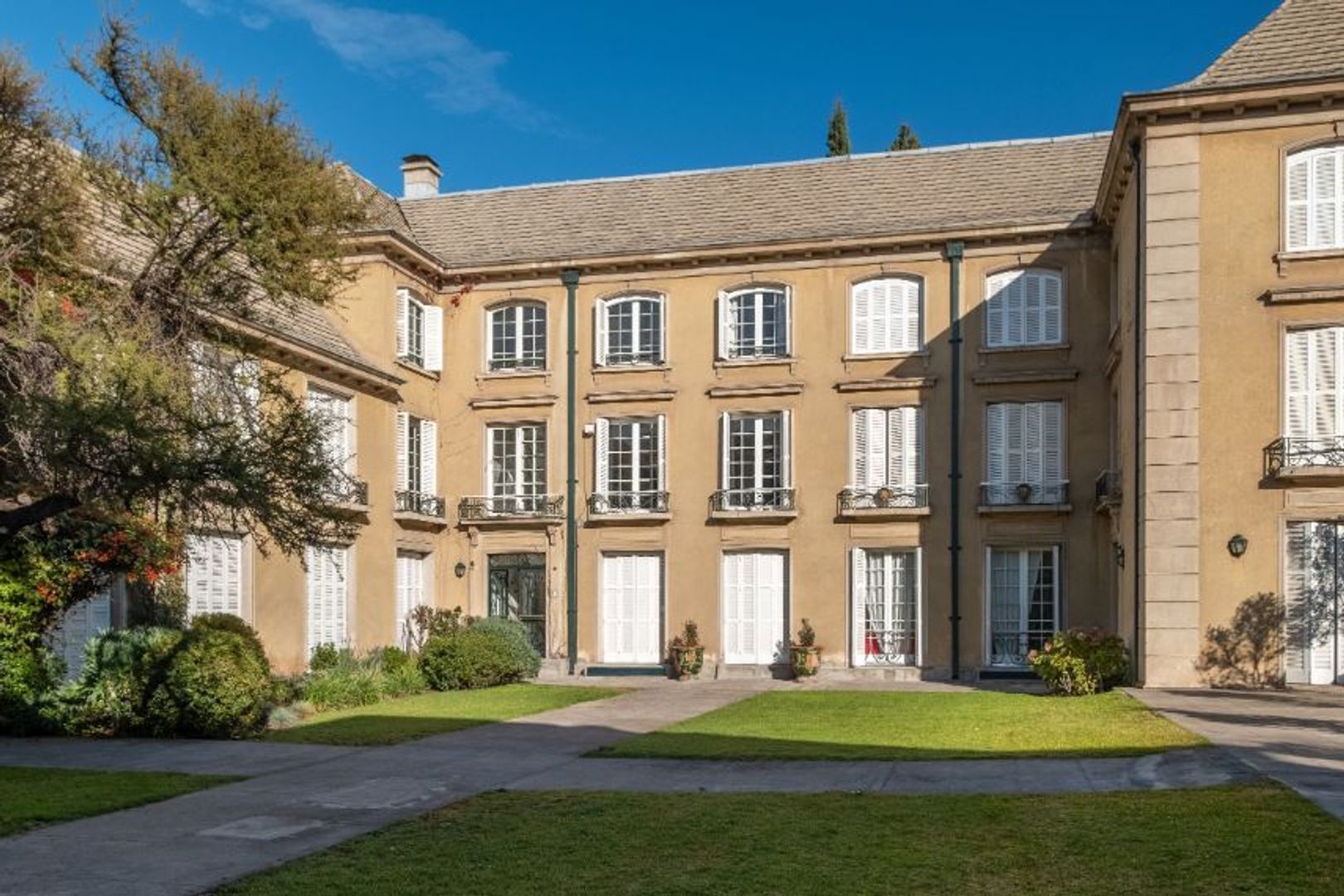 Gertrudis Echenique, Santiago foto-37