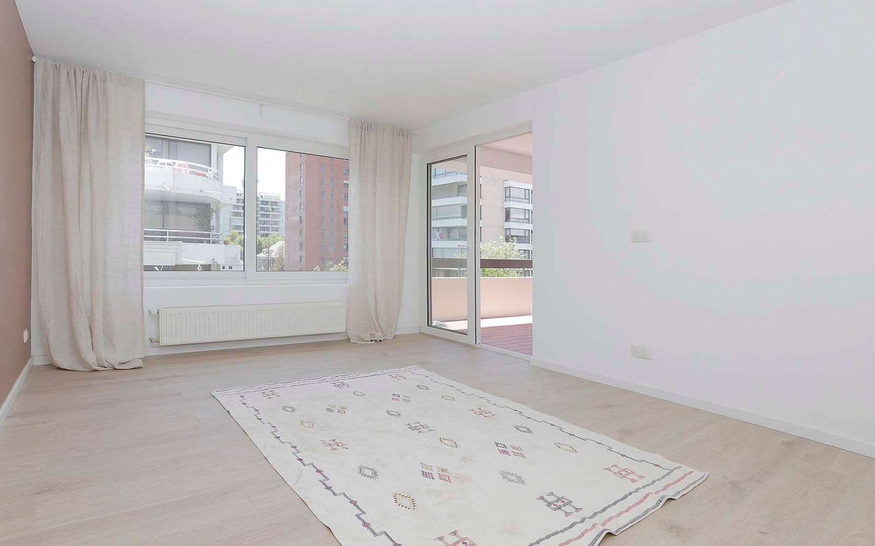 Luis Thayer Ojeda, Santiago foto-12