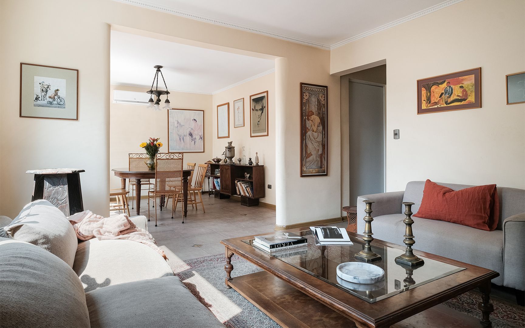 Carlos Mondaca, Santiago foto-4