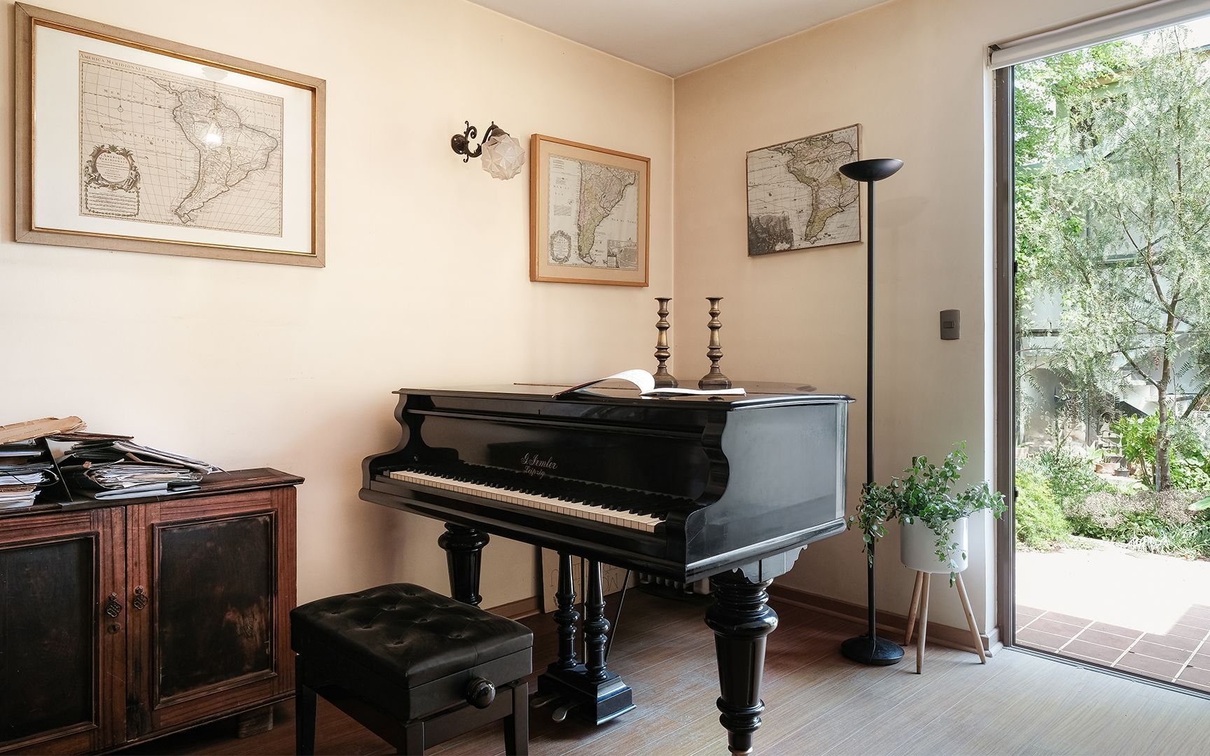 Carlos Mondaca, Santiago foto-9