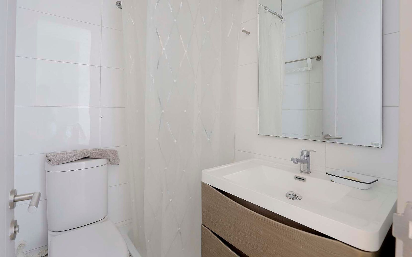 Domingo Bondi, Santiago foto-42