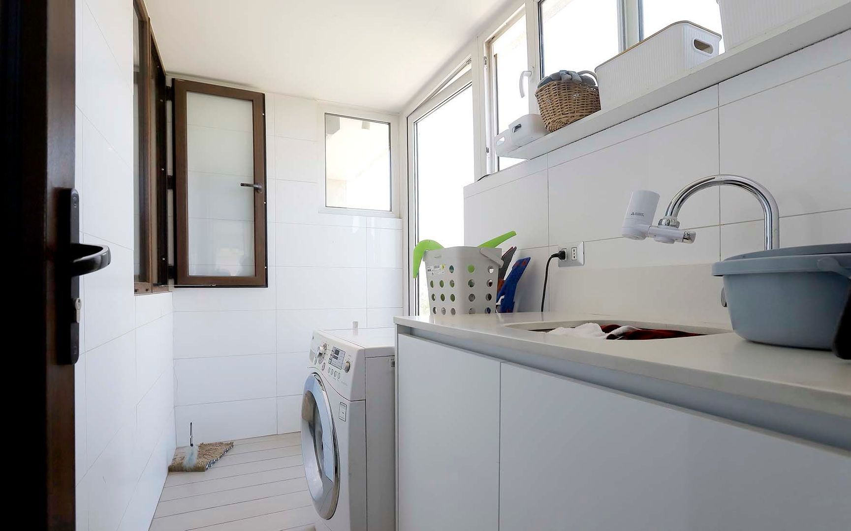 Domingo Bondi, Santiago foto-18