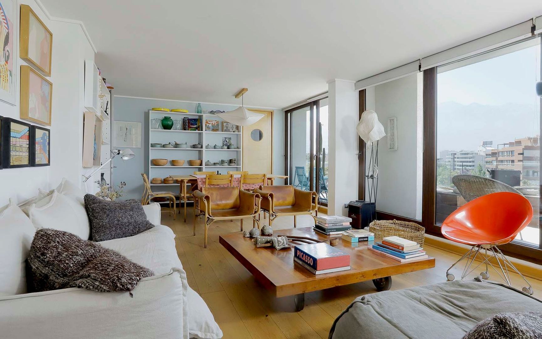 Domingo Bondi, Santiago foto-0