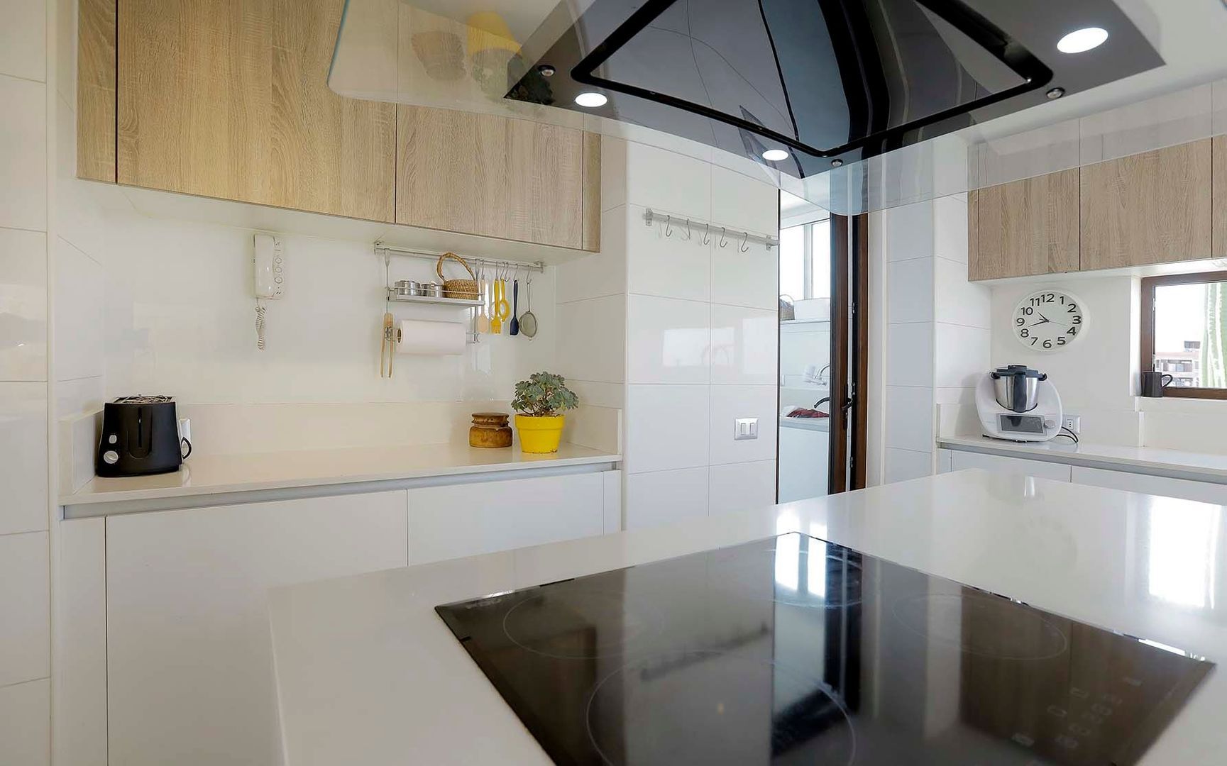 Domingo Bondi, Santiago foto-14