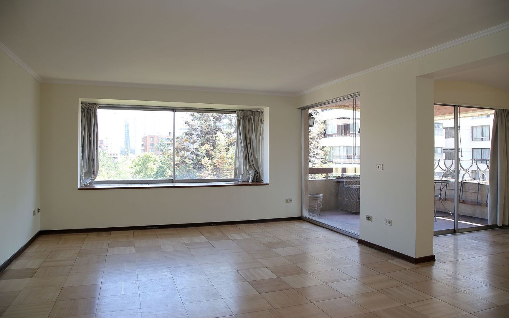 Hernando de Aguirre, Santiago foto-0