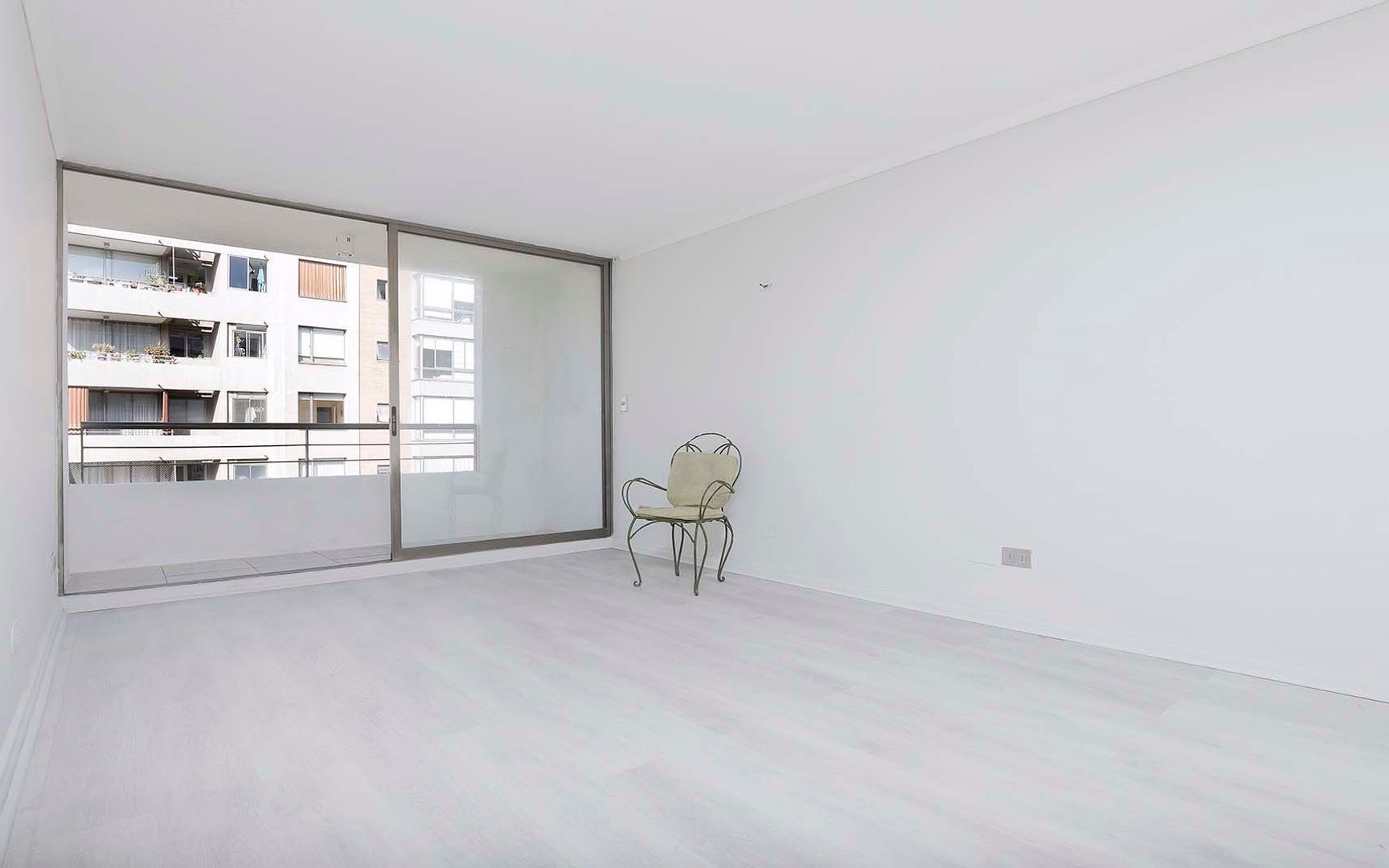 Luis Uribe, Santiago foto-0