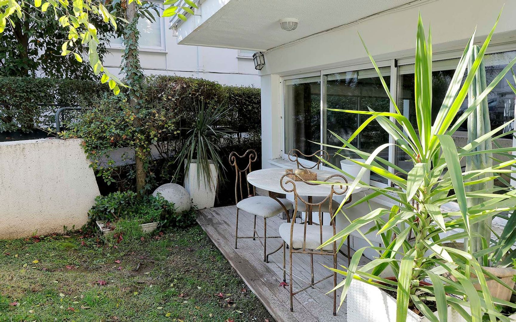 Aurelio González, Santiago foto-9