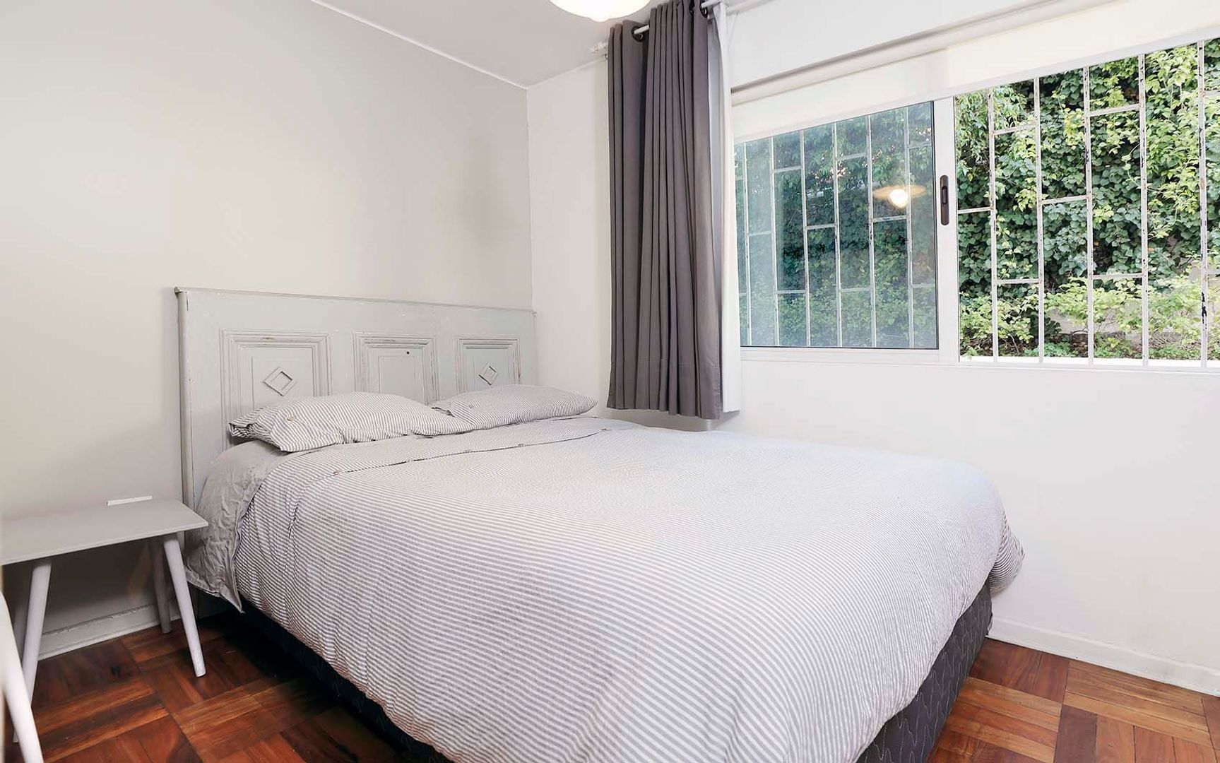 Aurelio González, Santiago foto-15