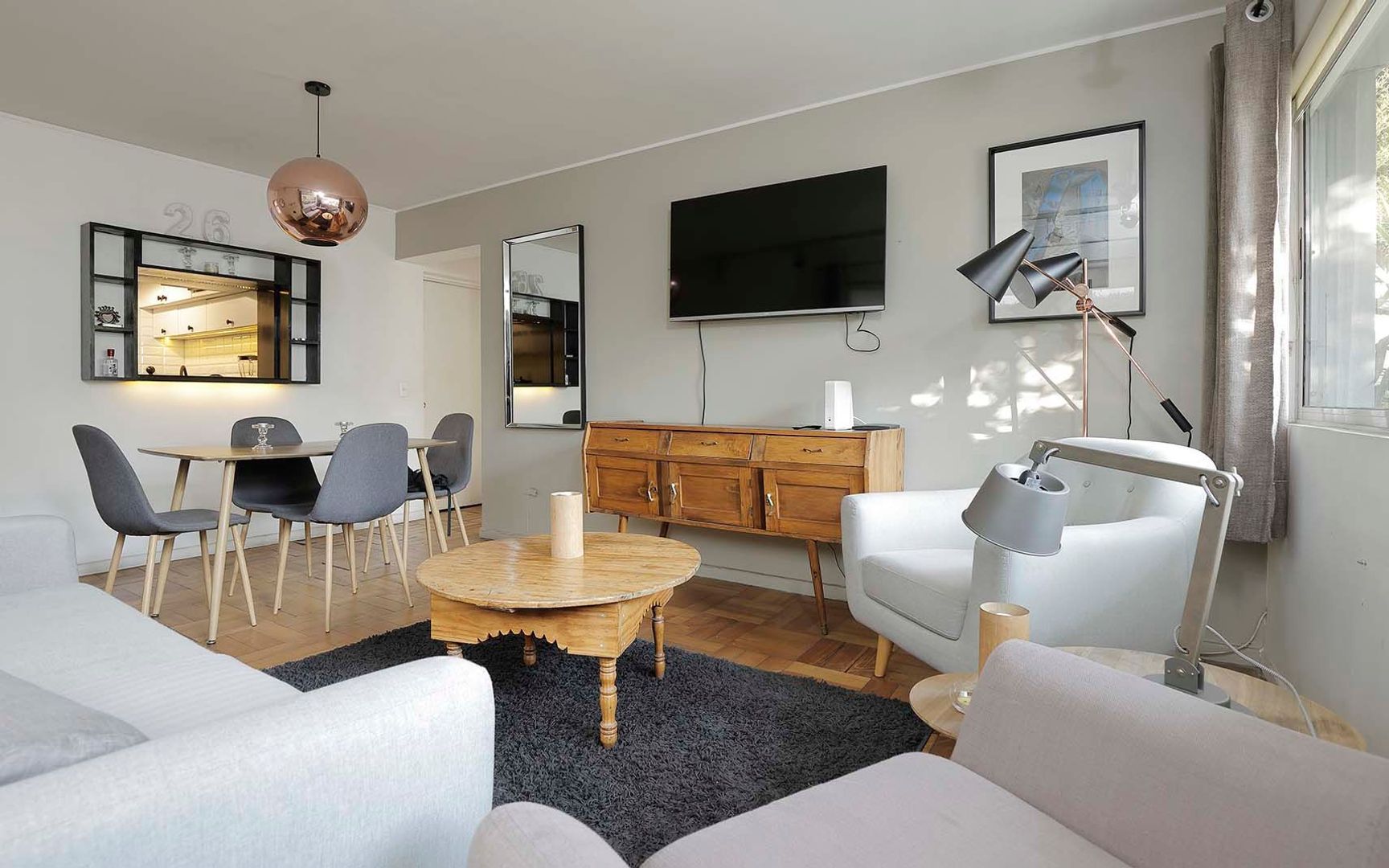 Aurelio González, Santiago foto-0