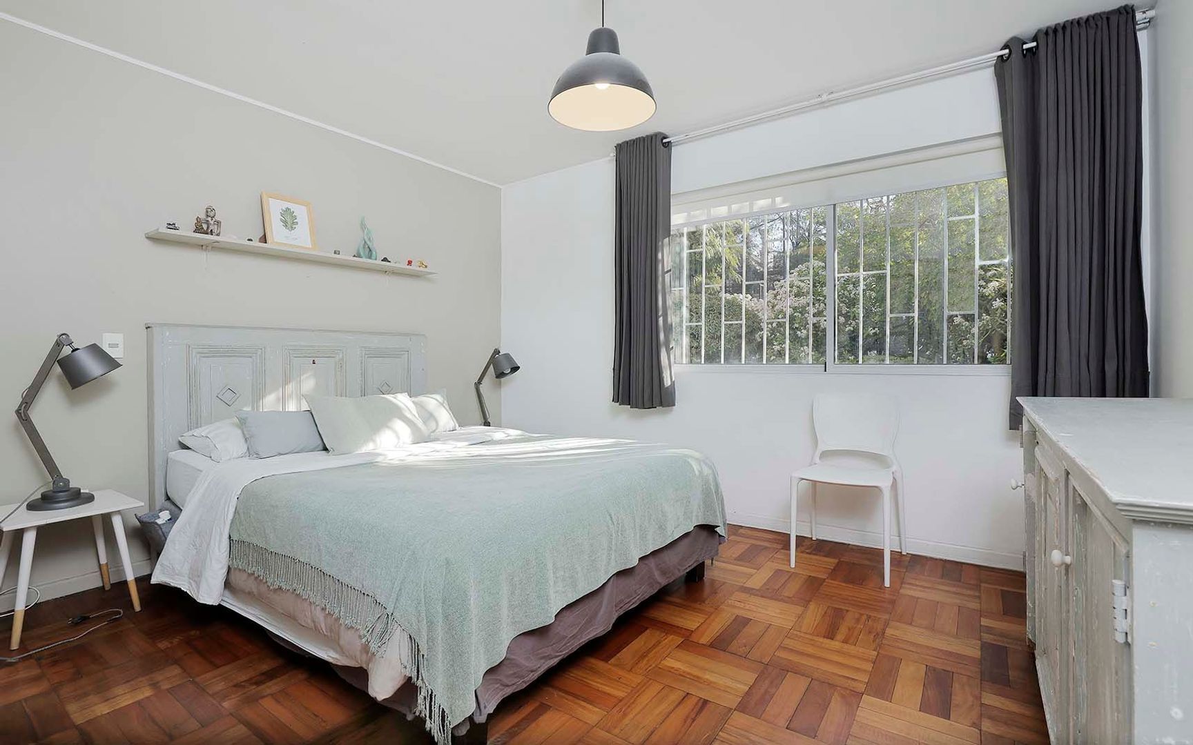 Aurelio González, Santiago foto-13