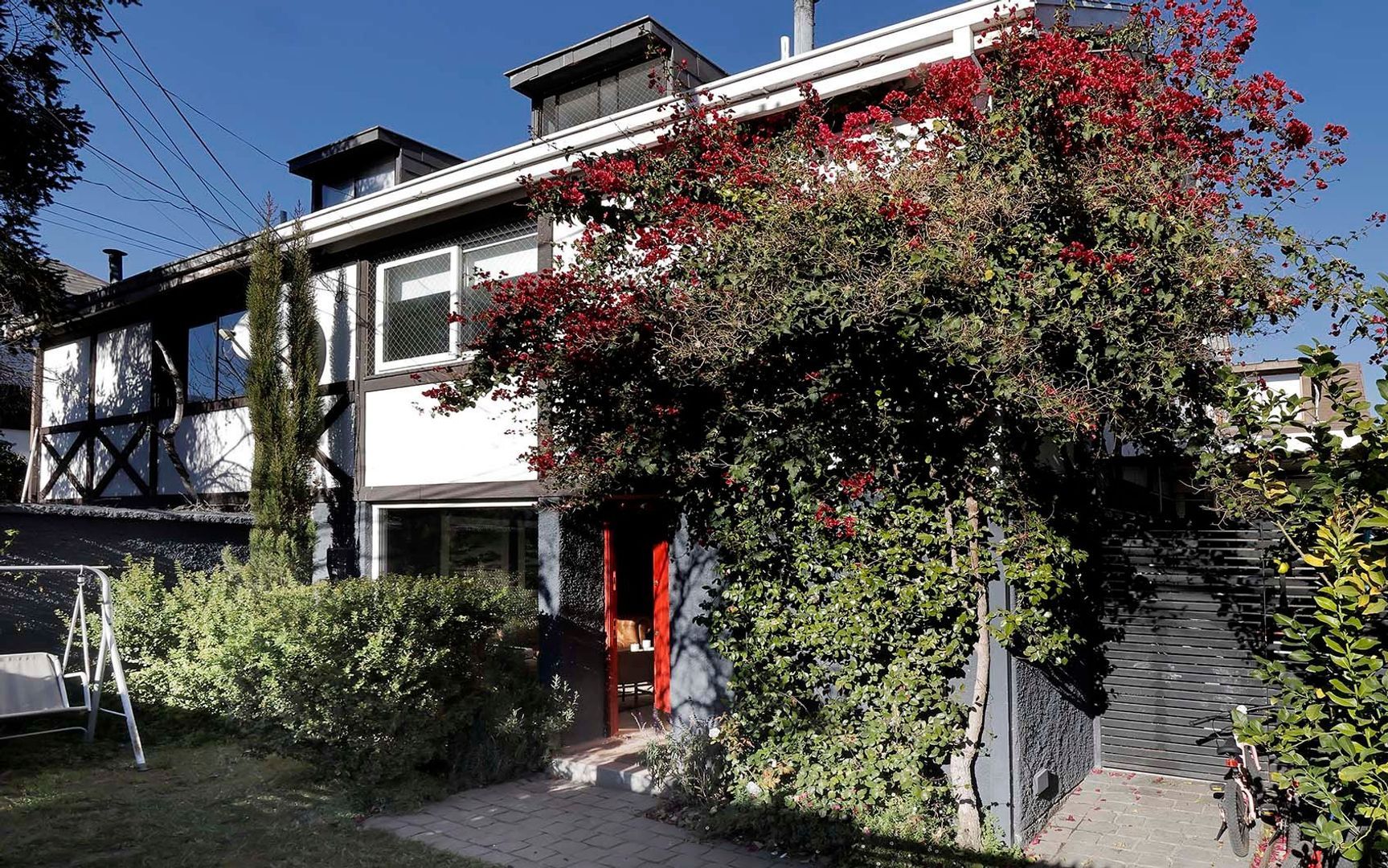 Romilio Burgos, Santiago foto-1