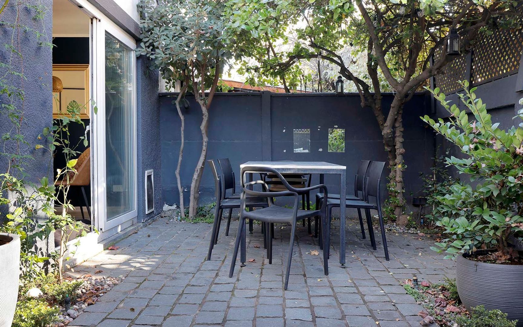 Romilio Burgos, Santiago foto-6