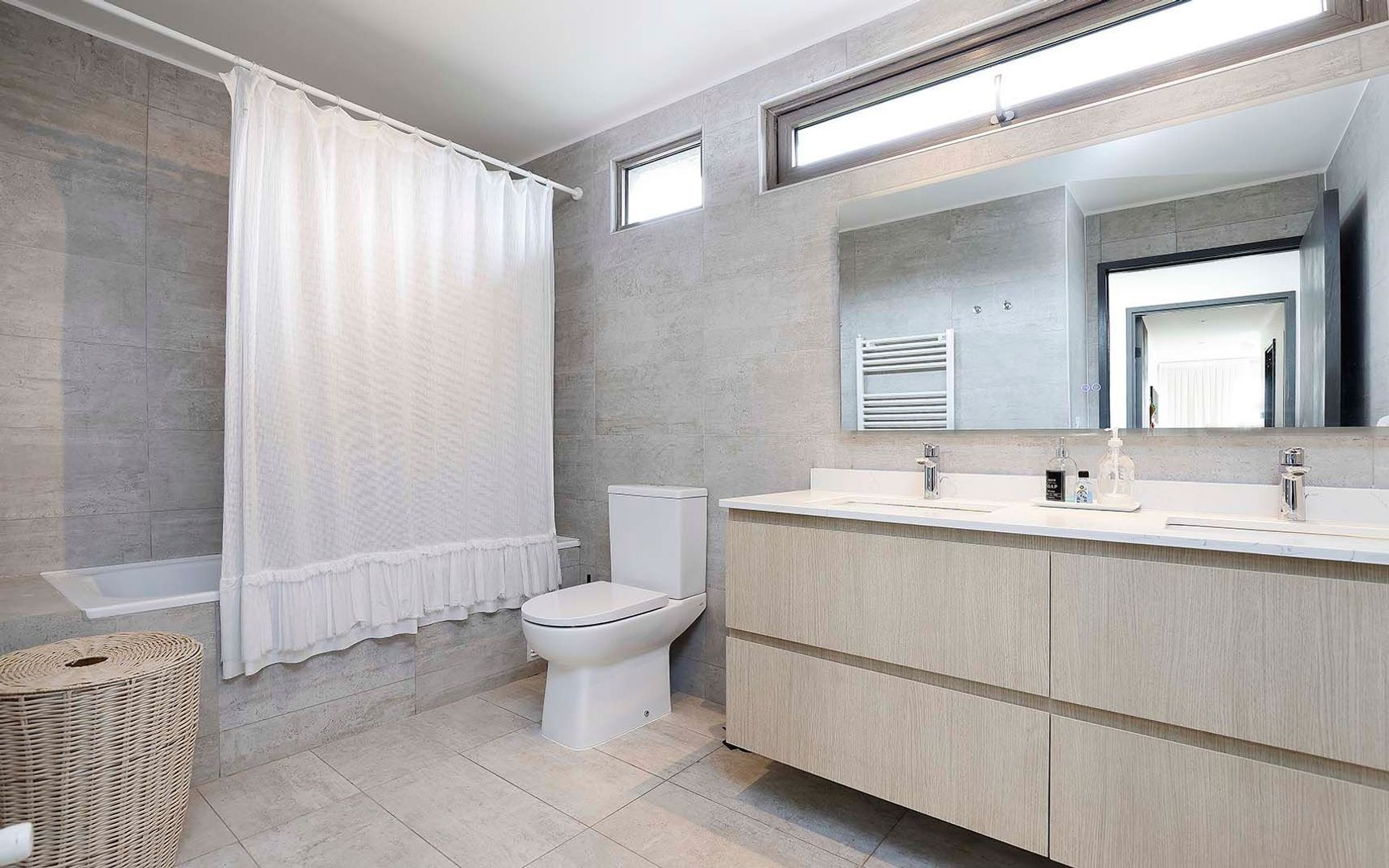 F-30-E, Valparaíso foto-24