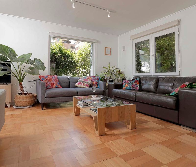 Luis Thayer Ojeda, Santiago