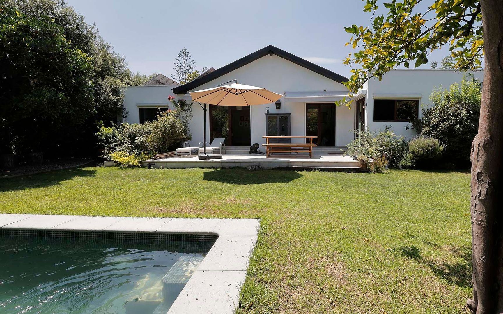 Juan Palau, Santiago foto-0