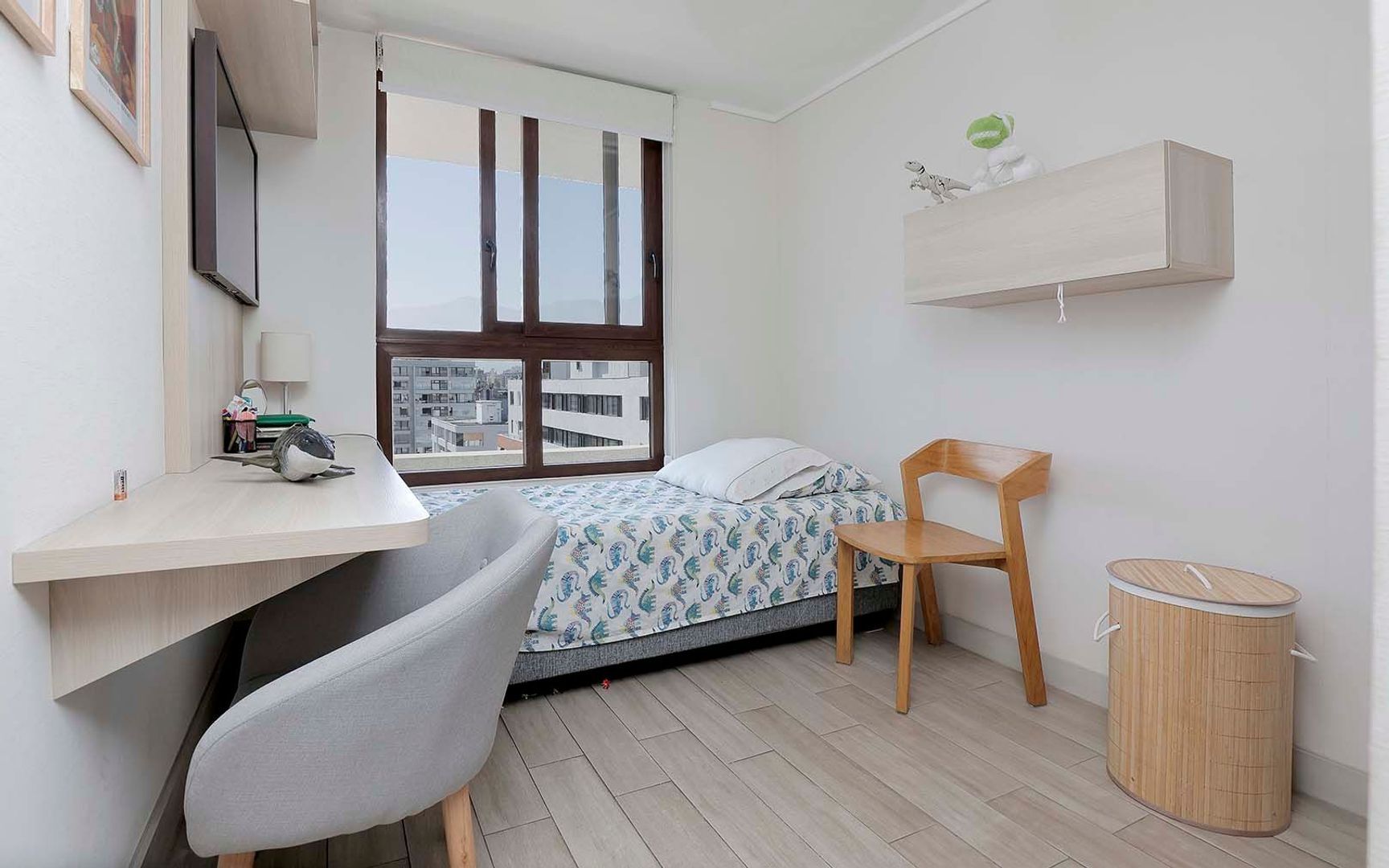 Darío Urzúa, Santiago foto-15