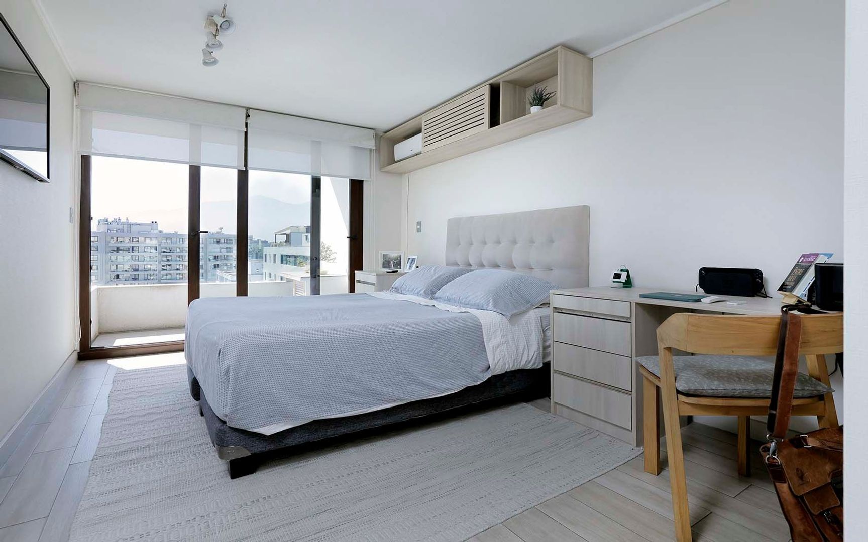 Darío Urzúa, Santiago foto-17