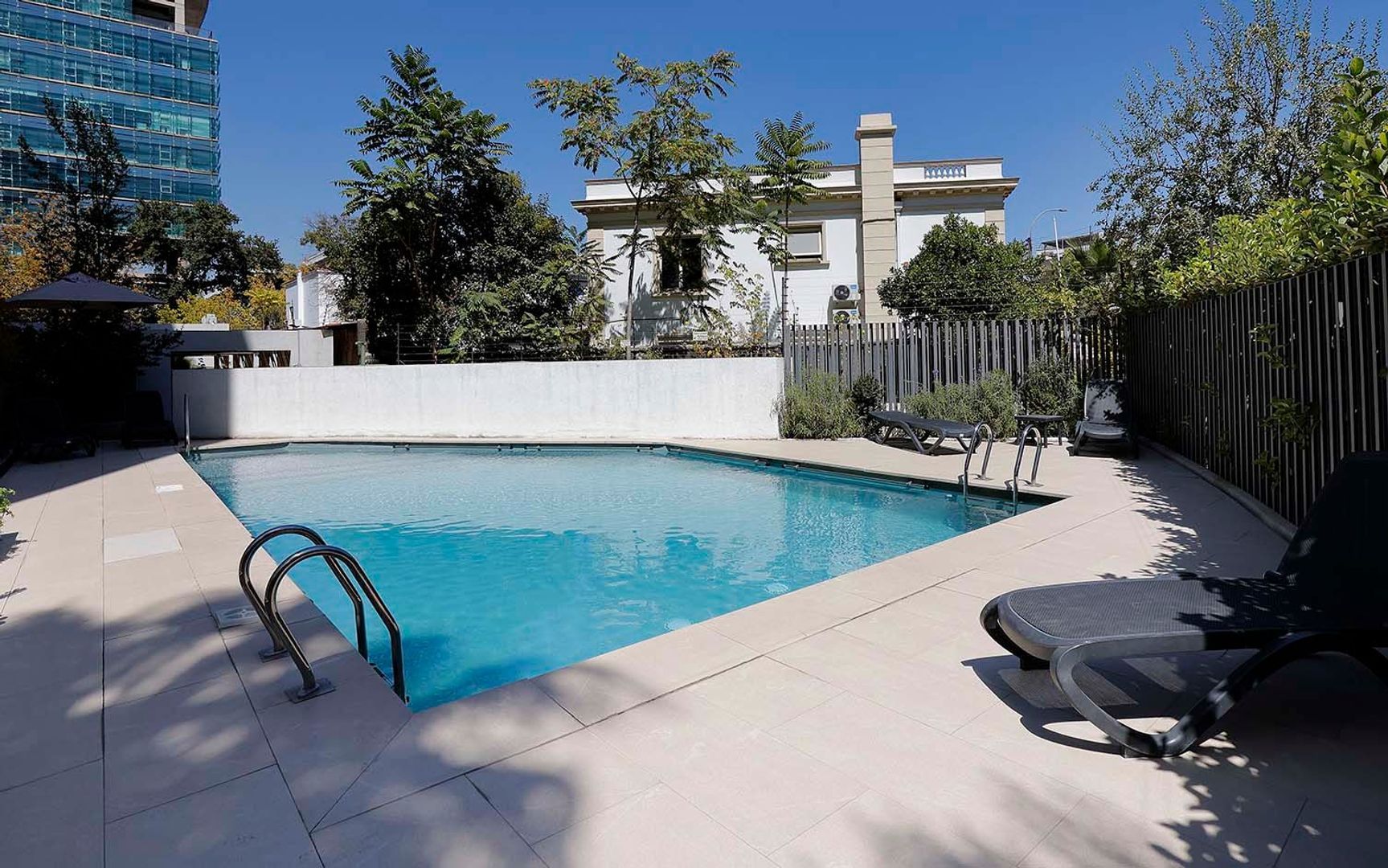 Darío Urzúa, Santiago foto-22