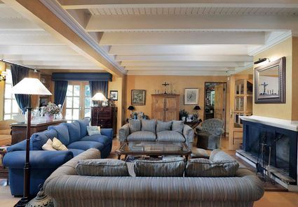 Santa Ester de Liray, Santiago