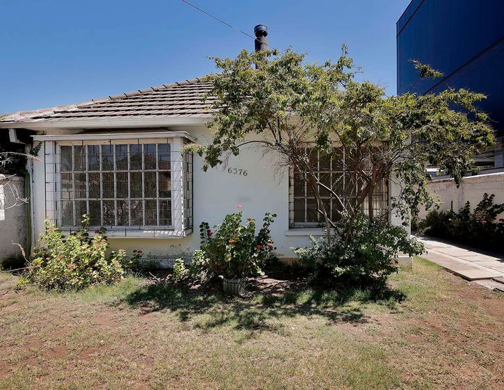 María Teresa, Santiago