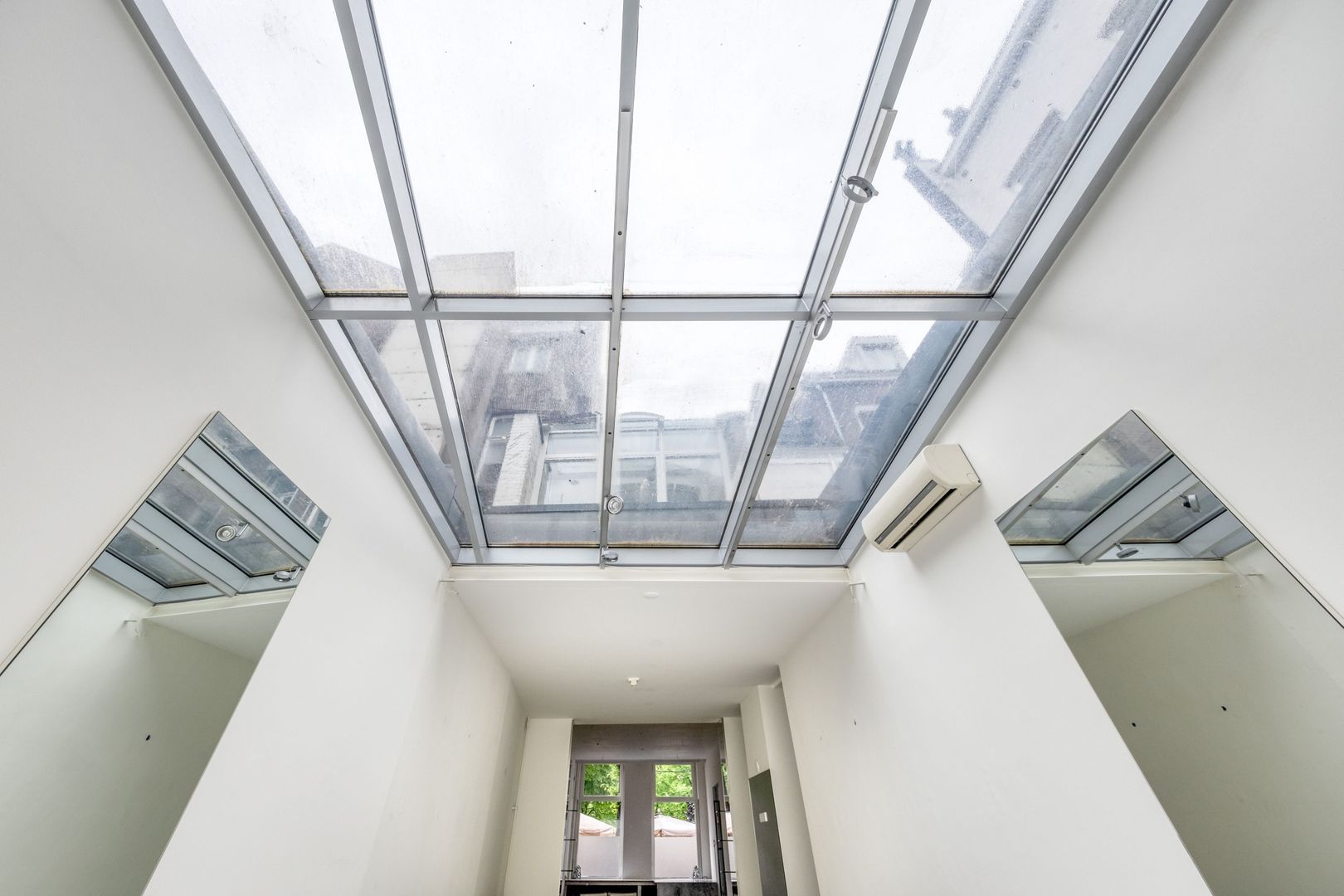 Onze Lieve Vrouweplein 3, Maastricht foto-8