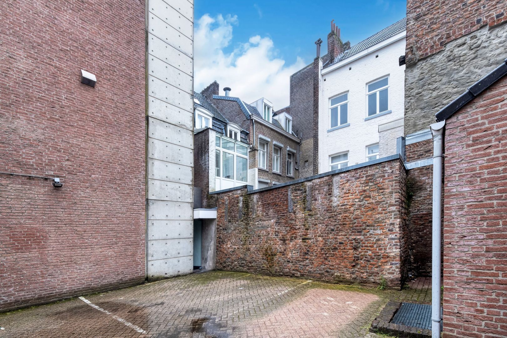 Onze Lieve Vrouweplein 3, Maastricht foto-23