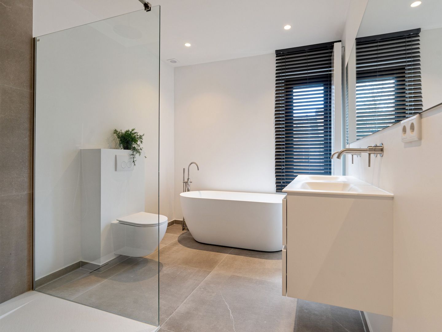 Rijksweg Zuid 107 A, Geleen foto-24